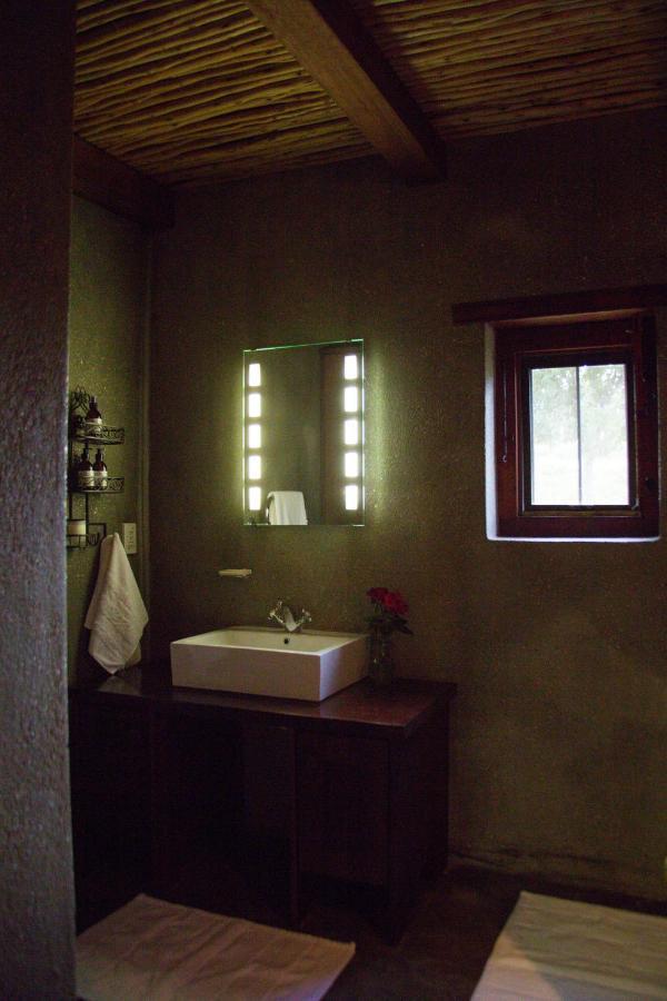 Vineyard Cottage At Bosman Wines Wellington Exterior photo
